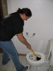 our plumbing in Diamond Bar techs can help you clear your toilet